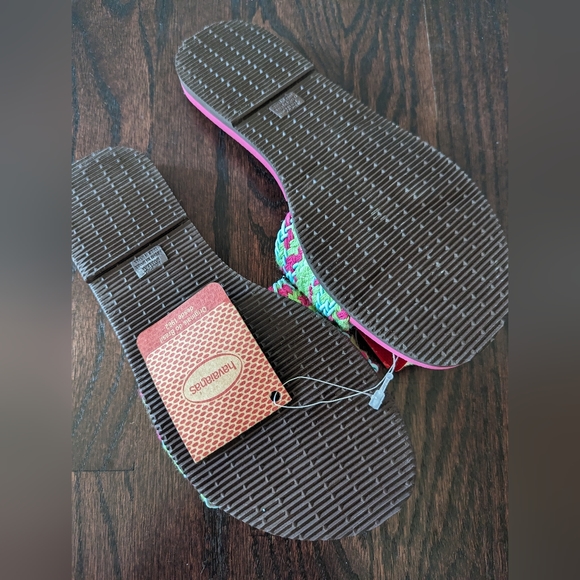 New! Havaianas Flip flops, 6 - Picture 2 of 4